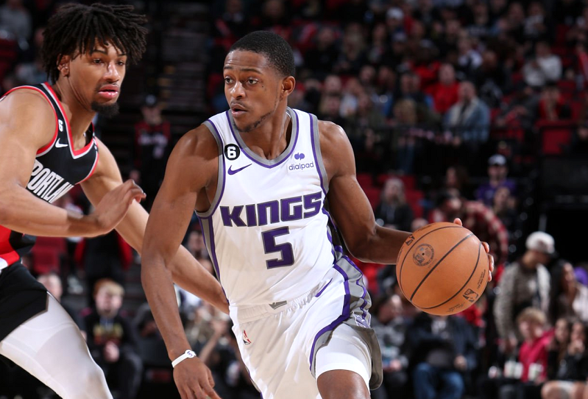 电竞娱乐-包含NBA常规赛转会期走向成谜，拜仁慕尼黑迎来里程碑，压力陡增，赛季目标并未改变的词条